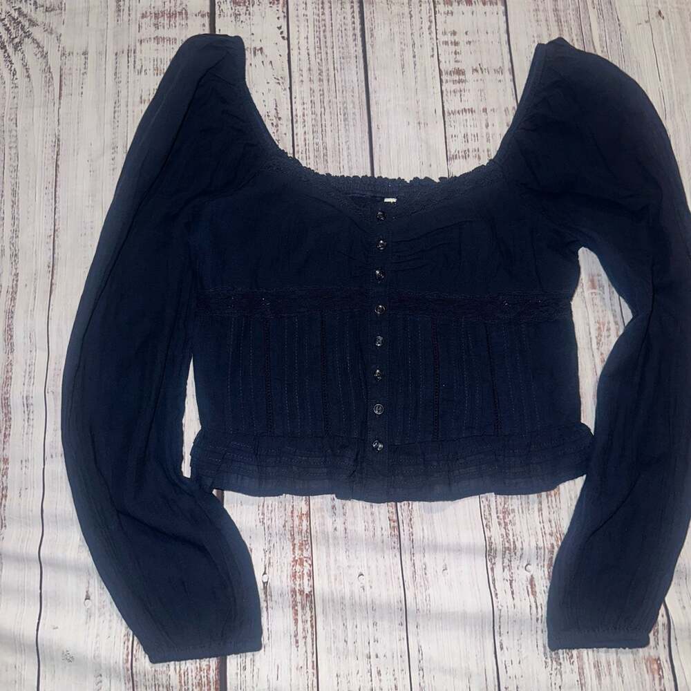 American Eagle Navy Blue Button-Front Lace-Detail Puff Sleeve Long Sleeve Top-xs